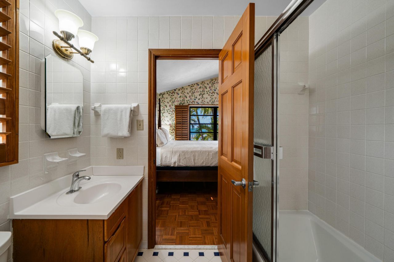 111 Windy Point Circle, Unit & Lot, Marathon, FL 33050 Photo