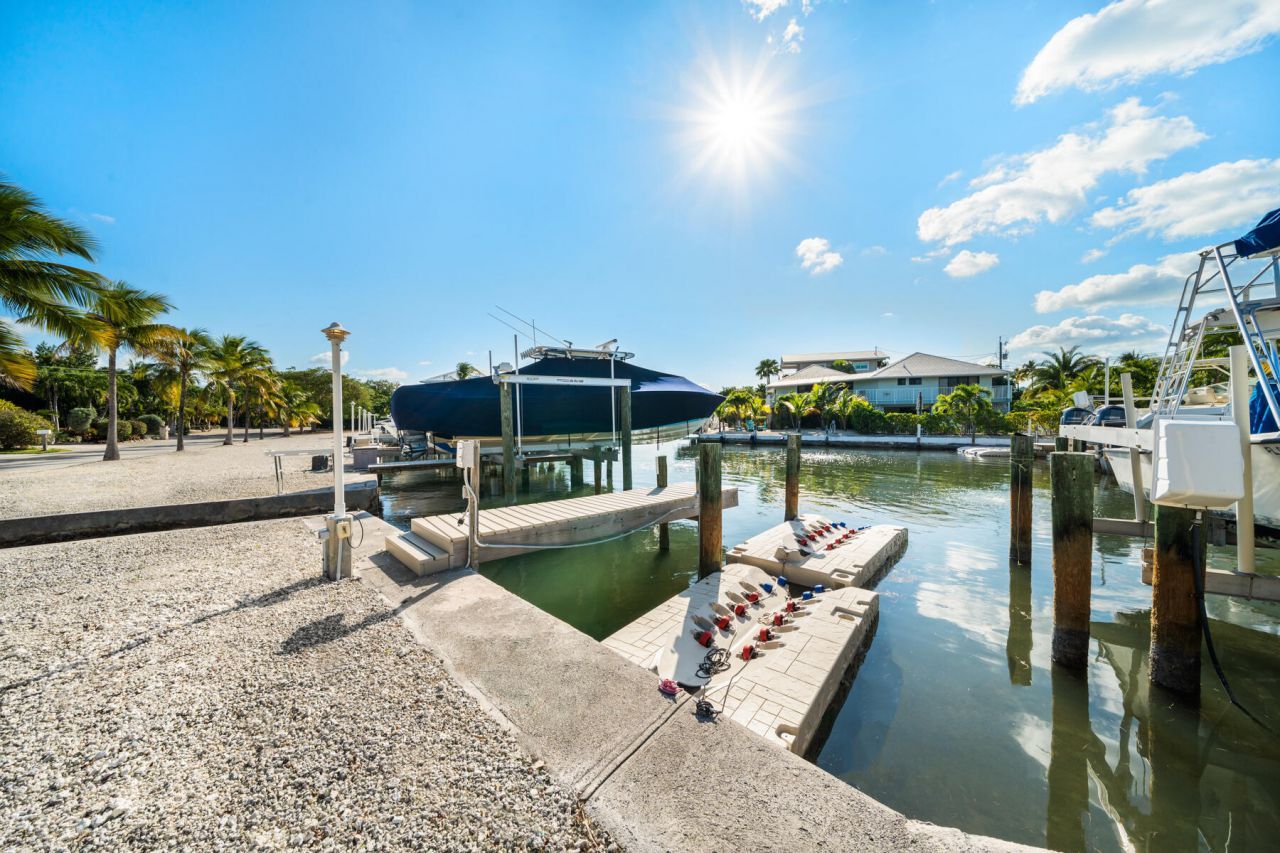 111 Windy Point Circle, Unit & Lot, Marathon, FL 33050 Photo