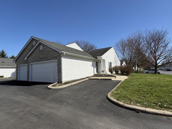 6738 Axtel Drive , Unit 10E, Canal Winchester, OH 43110