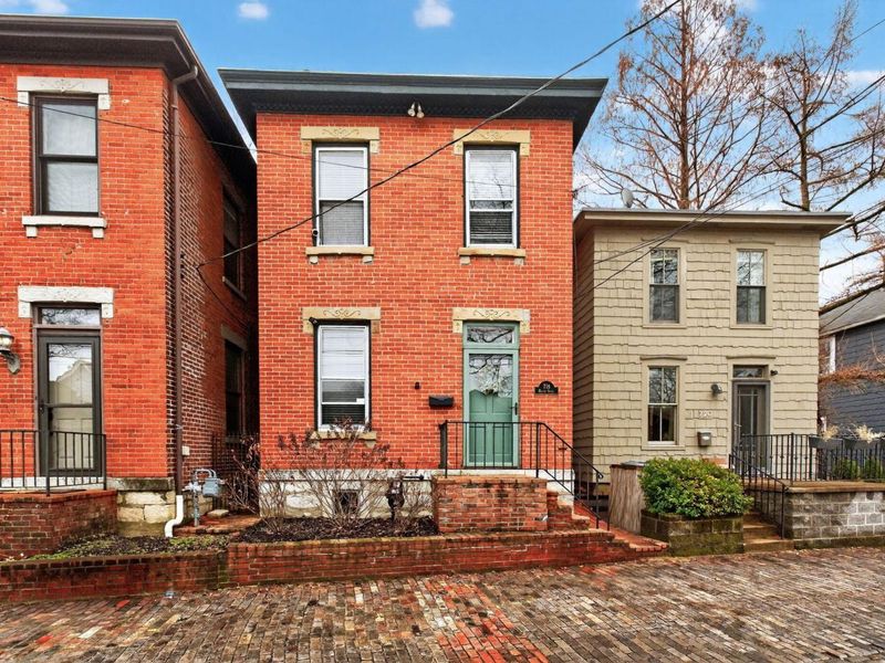 718 Macon Alley, Columbus, OH 43206 Photo 1