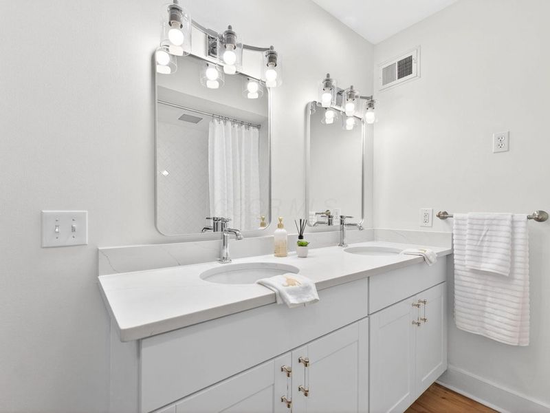 718 Macon Alley, Columbus, OH 43206 Photo 18