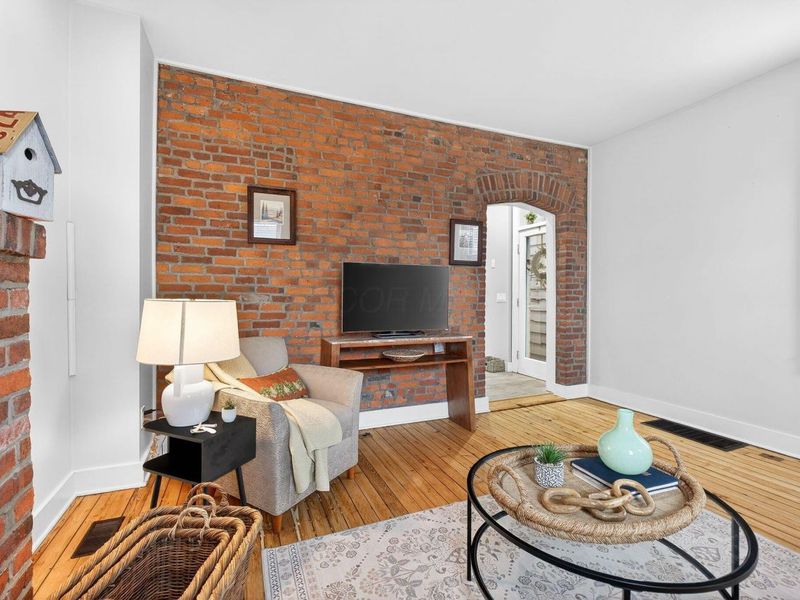 718 Macon Alley, Columbus, OH 43206 Photo 7