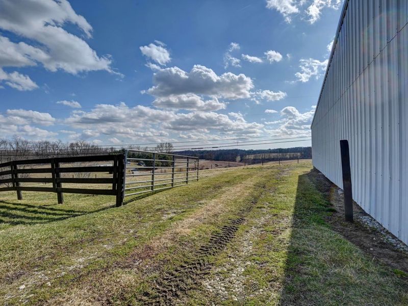 6040 Pinecrest Drive , Zanesville, OH 43701 Photo 35