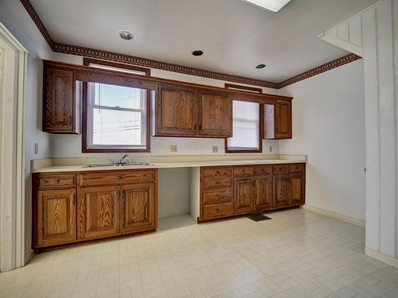 6040 Pinecrest Drive , Zanesville, OH 43701 Photo 49