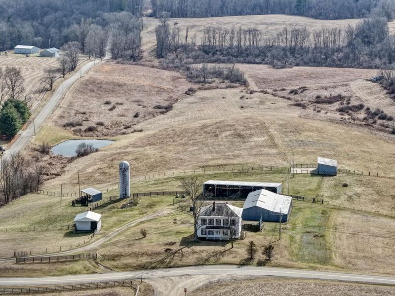 6040 Pinecrest Drive , Zanesville, OH 43701 Photo 7