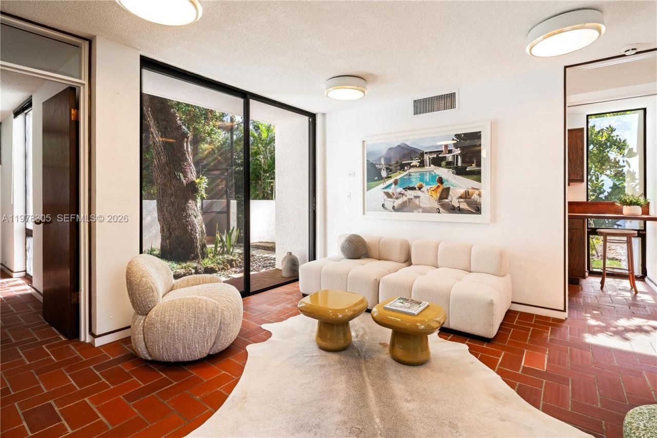 6400 SW 133rd Dr, Pinecrest, FL 33156 Photo