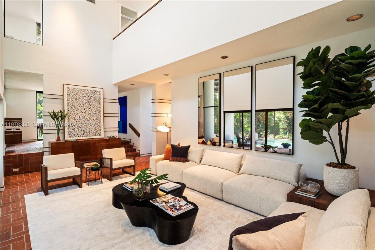 6400 SW 133rd Dr, Pinecrest, FL 33156 Photo