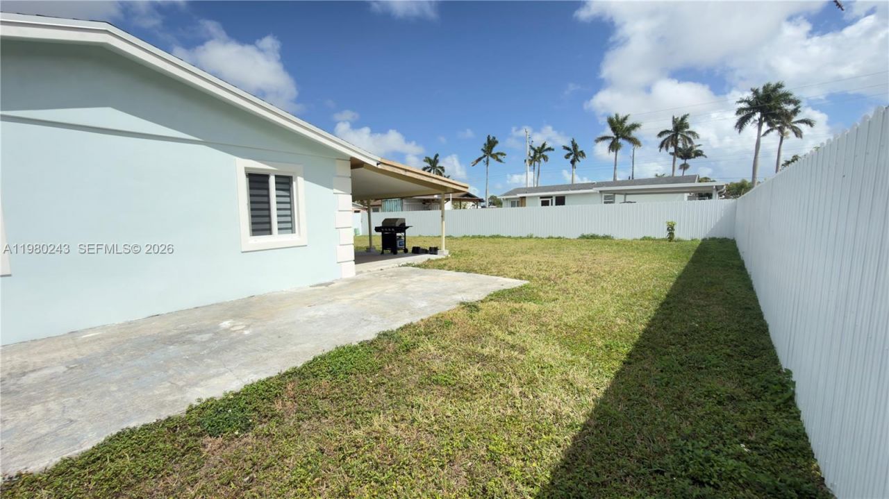 30605 SW 152nd Ct, Homestead, FL 33033 Photo