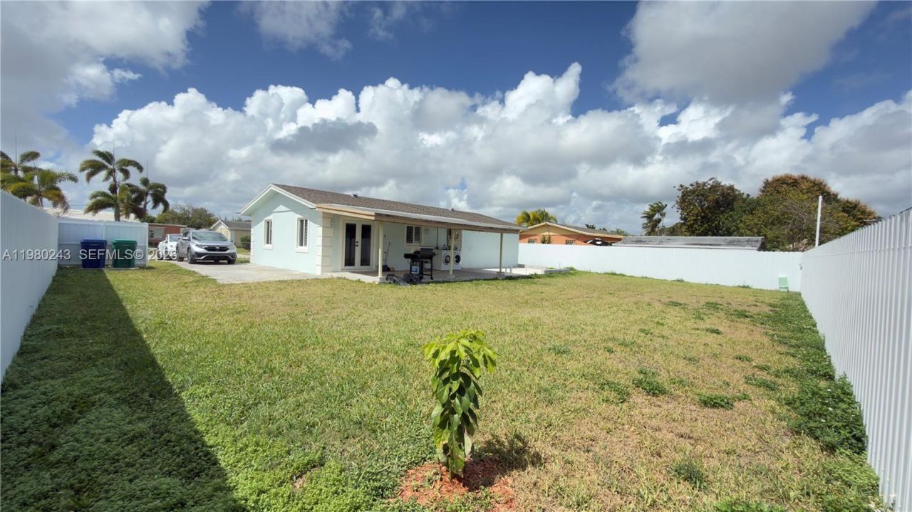 30605 SW 152nd Ct, Homestead, FL 33033 Photo