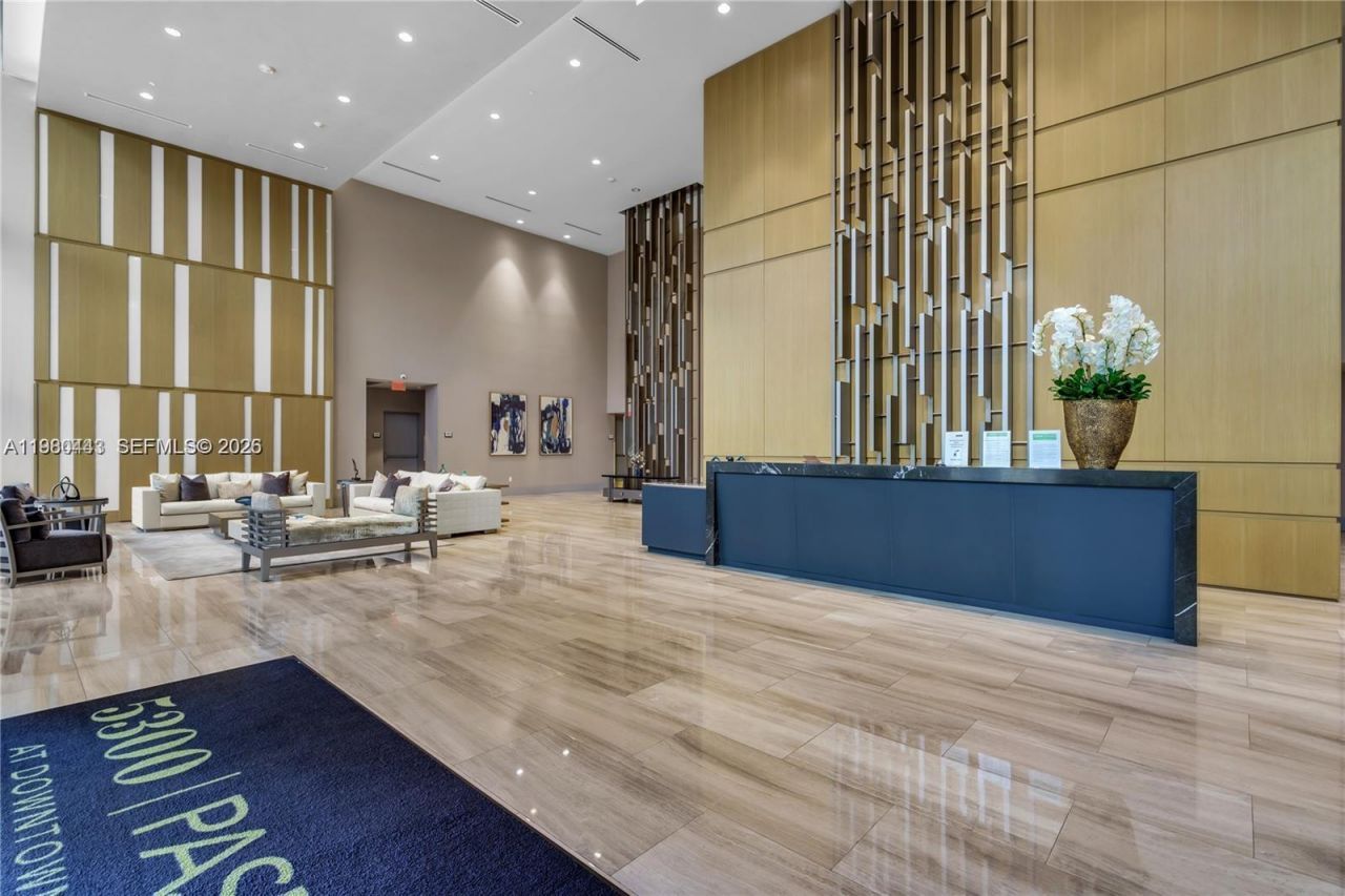 5300 Paseo Blvd, Unit 1707, Doral, FL 33166 Photo