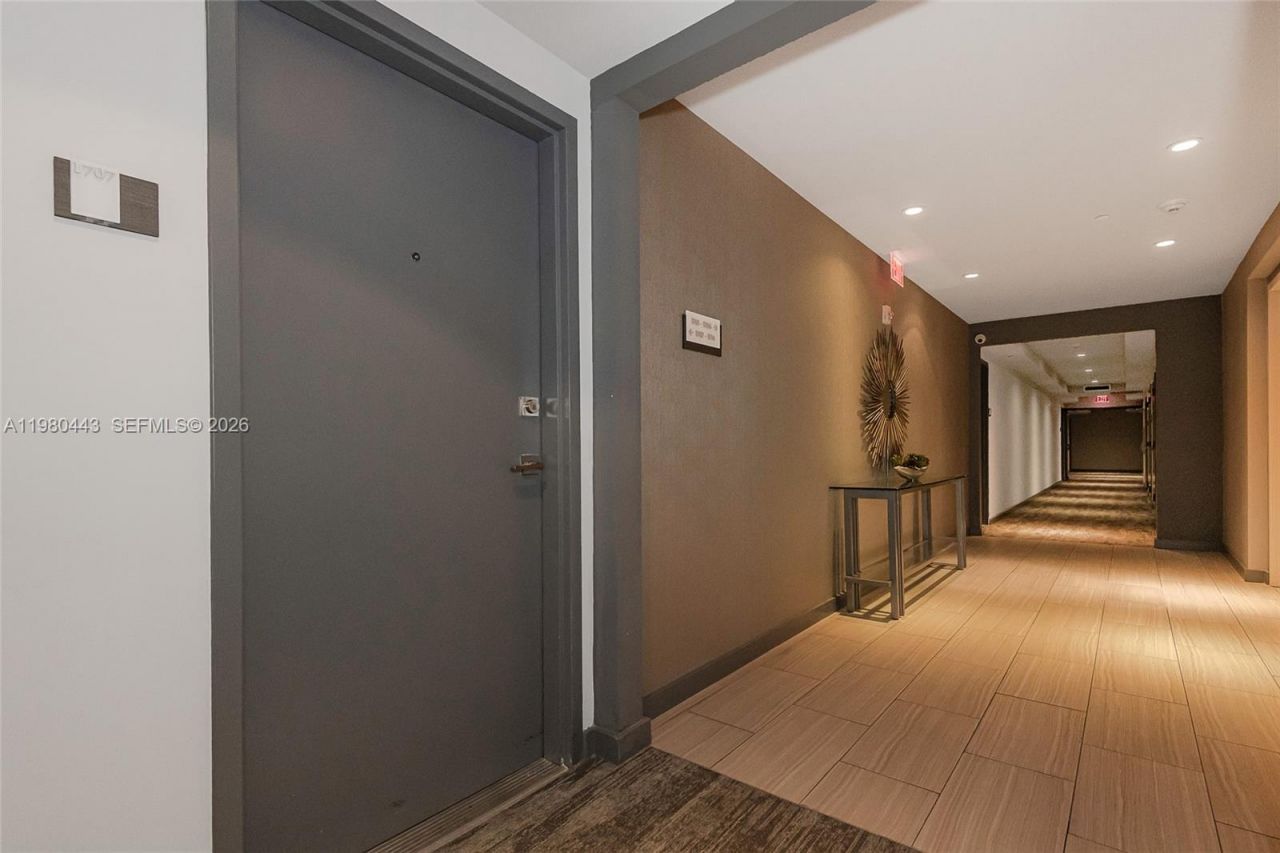 5300 Paseo Blvd, Unit 1707, Doral, FL 33166 Photo