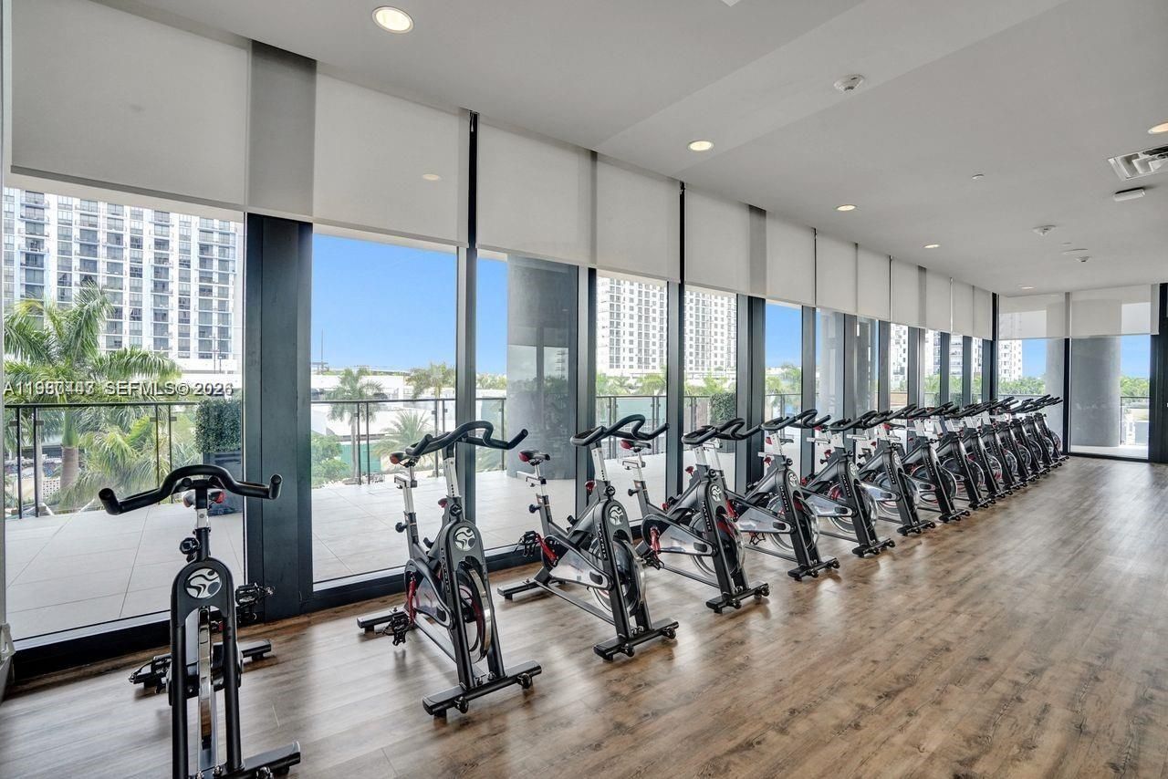 5300 Paseo Blvd, Unit 1707, Doral, FL 33166 Photo