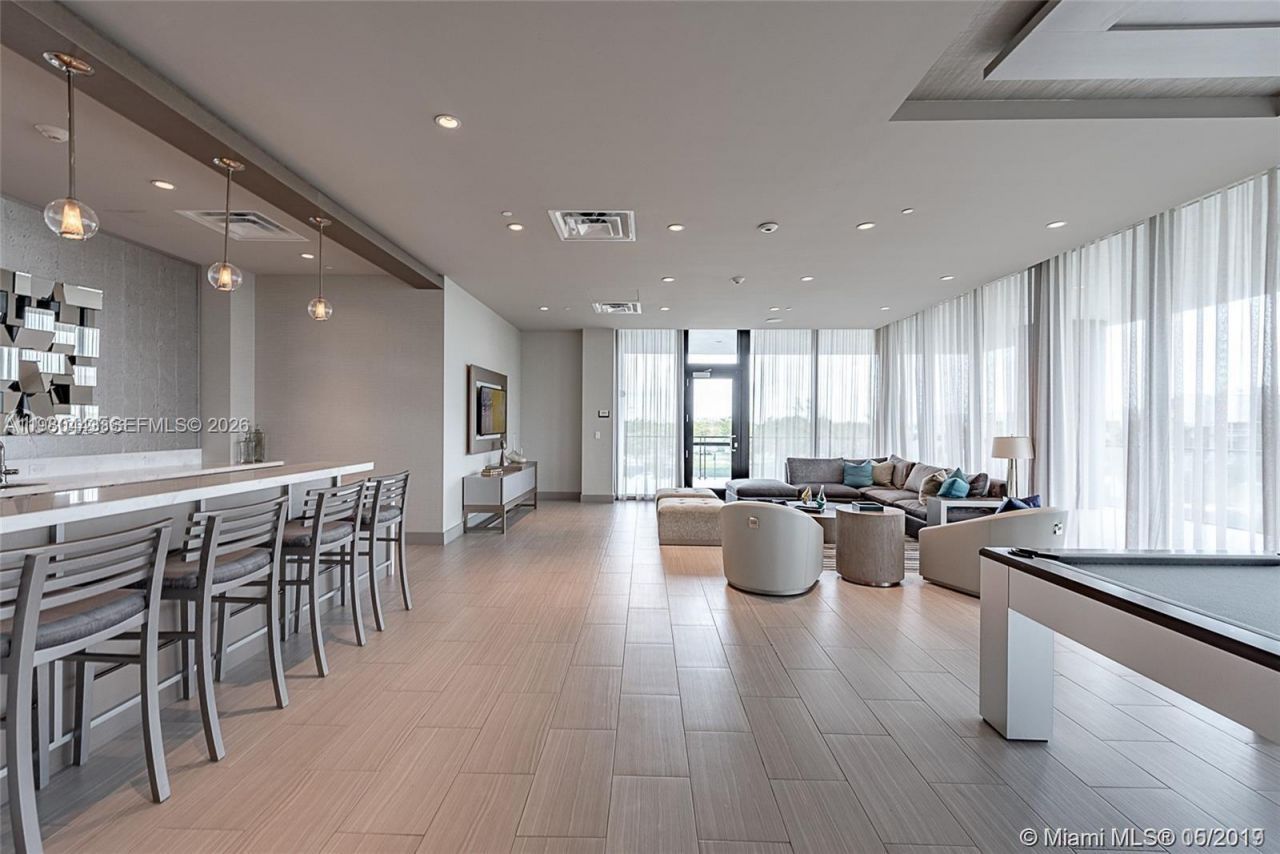 5300 Paseo Blvd, Unit 1707, Doral, FL 33166 Photo