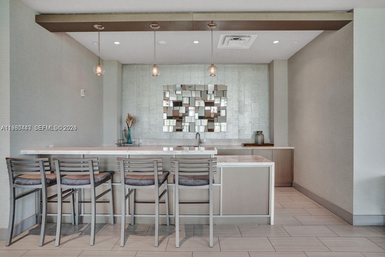 5300 Paseo Blvd, Unit 1707, Doral, FL 33166 Photo