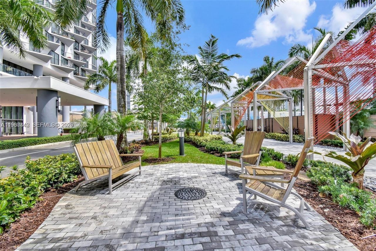 5300 Paseo Blvd, Unit 1707, Doral, FL 33166 Photo