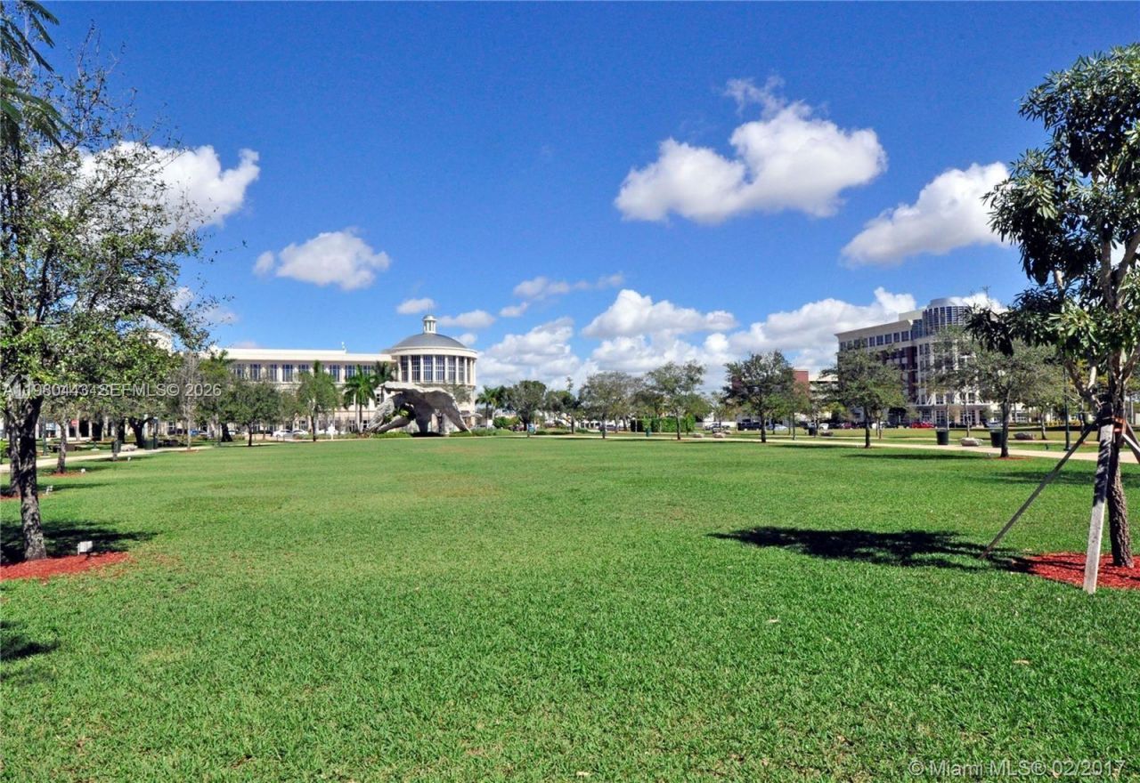 5300 Paseo Blvd, Unit 1707, Doral, FL 33166 Photo