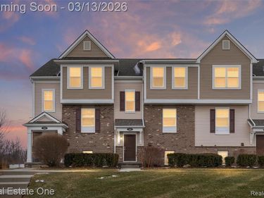 260 Center Boulevard, Wixom, MI 48393