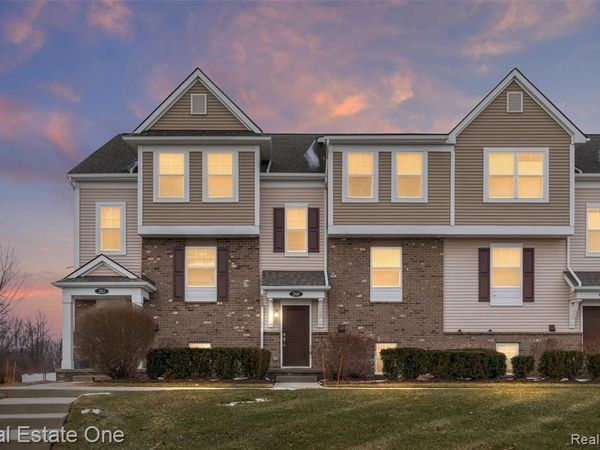 260 Center Boulevard, Wixom, MI 48393