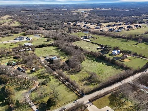 7322 Retta Mansfield Road, Mansfield, TX 76063