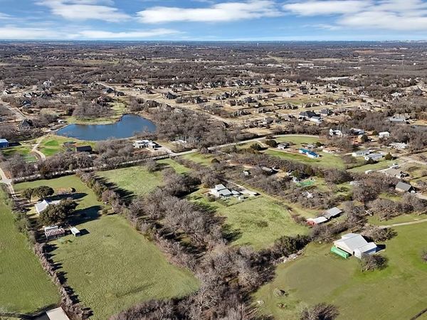 7320 Retta Mansfield Road, Mansfield, TX 76063