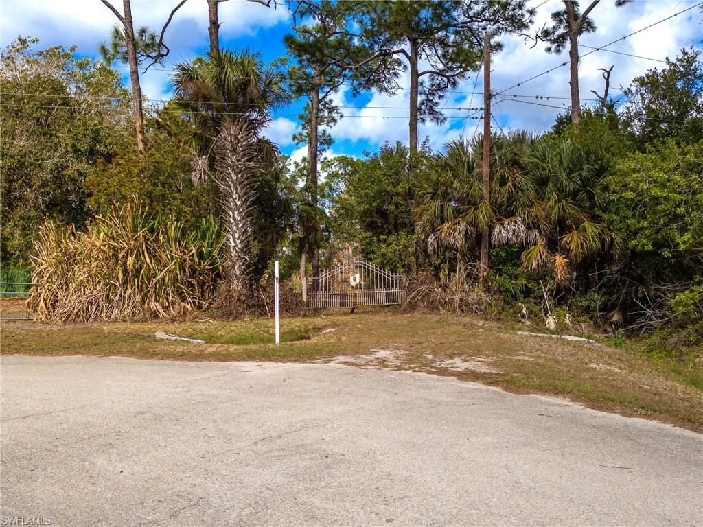 3680 W Double J Acres Rd, Labelle, FL 33935 Photo