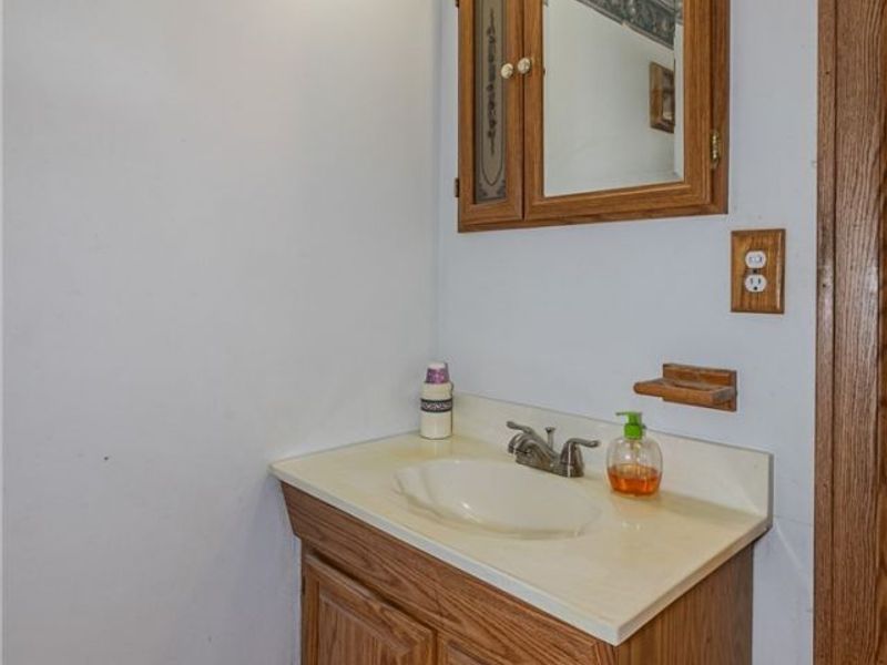 145 Pearl Street , Amherst, OH 44001 Photo 29