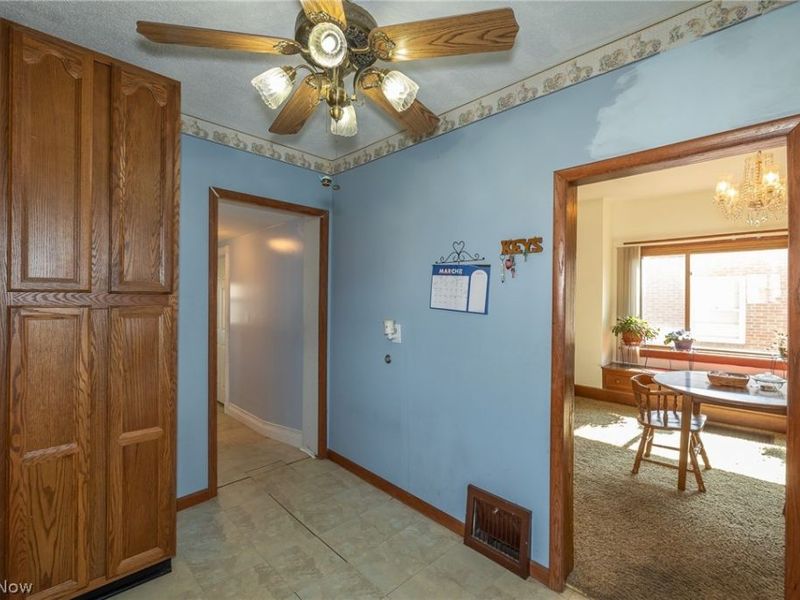 145 Pearl Street , Amherst, OH 44001 Photo 8