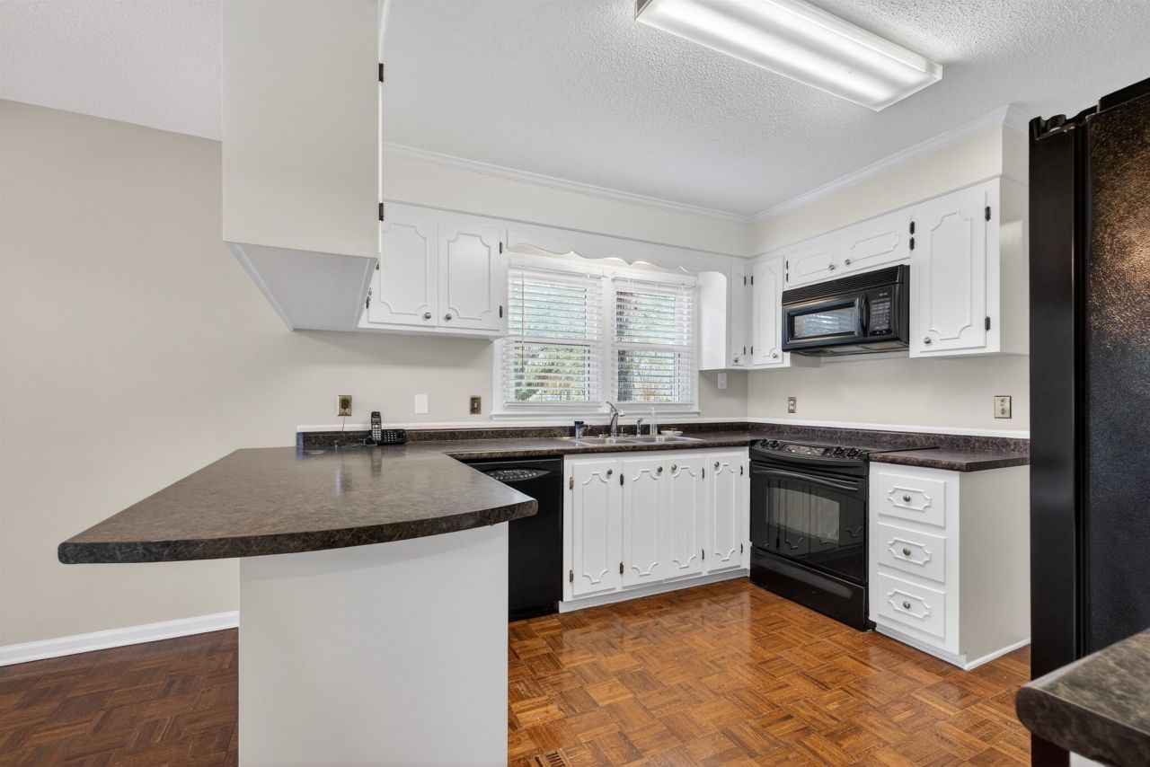 296 Rum Gully Rd. Photo 5