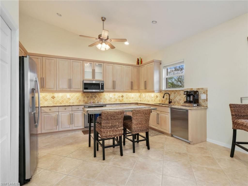 2590 Marshcreek Ln, Unit 201, Naples, FL 34119 Photo