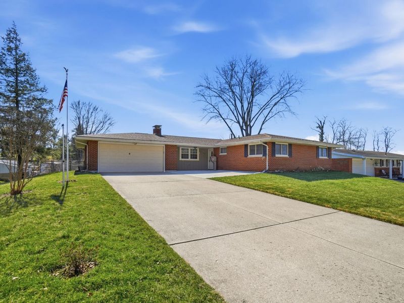 3129 E High Street, Springfield, OH 45505 Photo 2