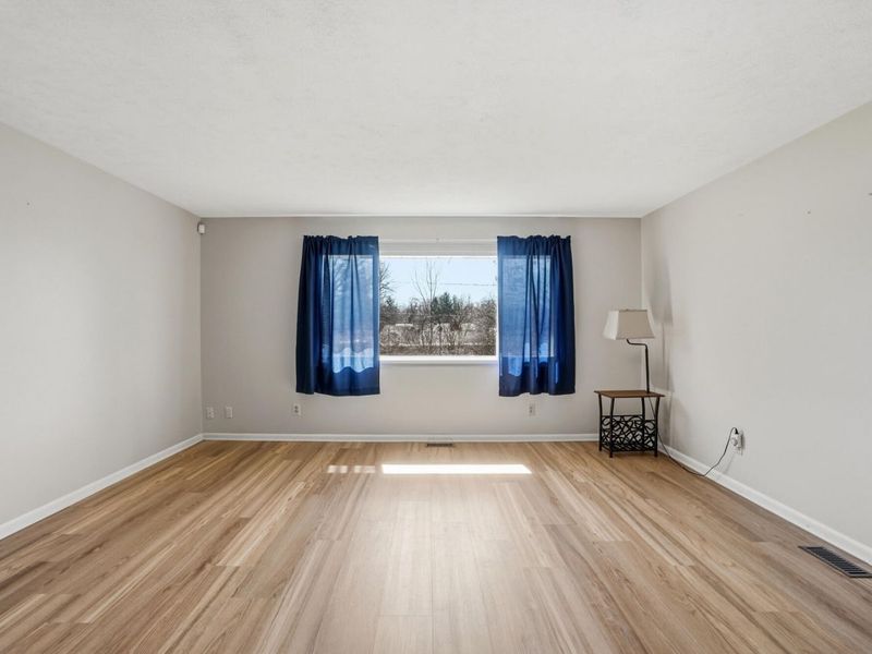 3129 E High Street, Springfield, OH 45505 Photo 23