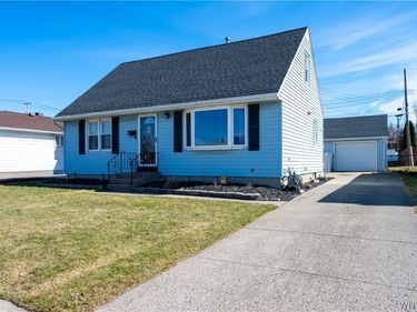 9 Randy Way, Buffalo, NY 14227