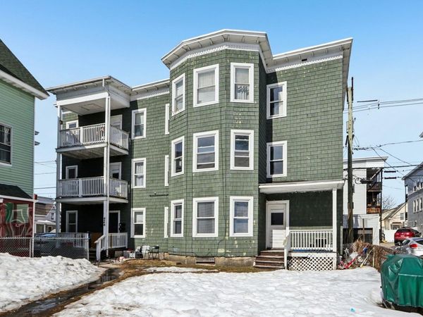 424 Cedar Street, Manchester, NH 03103