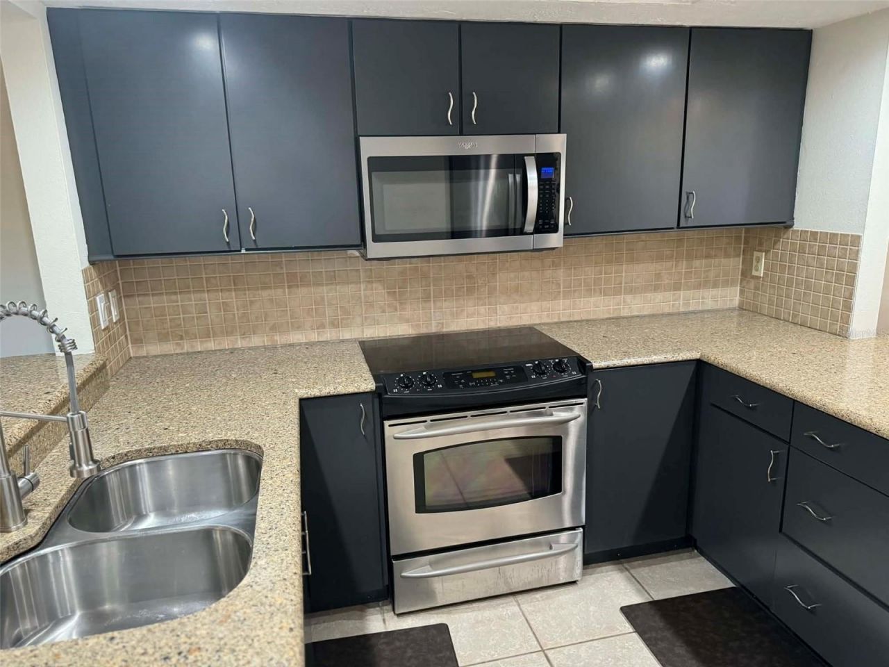 950 Sunridge Drive, Unit G4, Sarasota, FL 34234 Photo