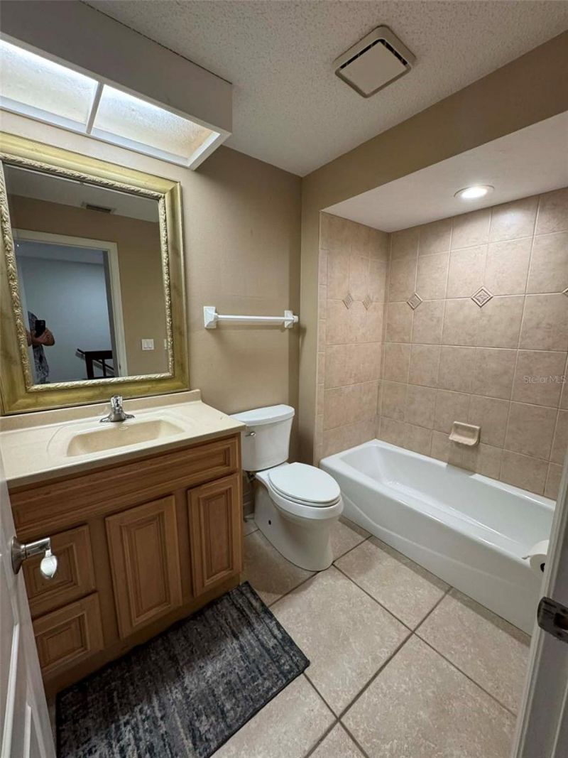 950 Sunridge Drive, Unit G4, Sarasota, FL 34234 Photo