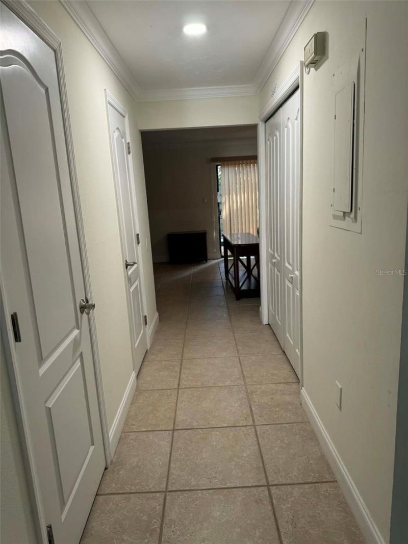 950 Sunridge Drive, Unit G4, Sarasota, FL 34234 Photo