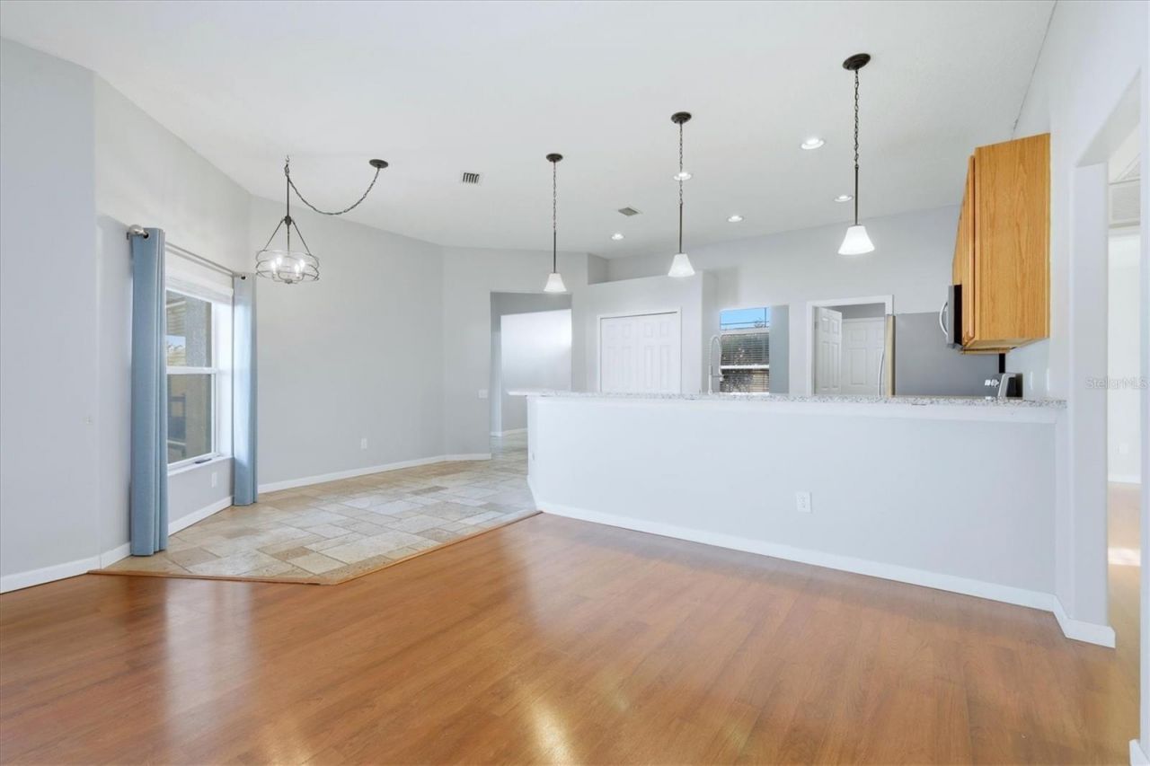 4324 Windmill Pointe Dr , Plant City, FL 33567 Photo