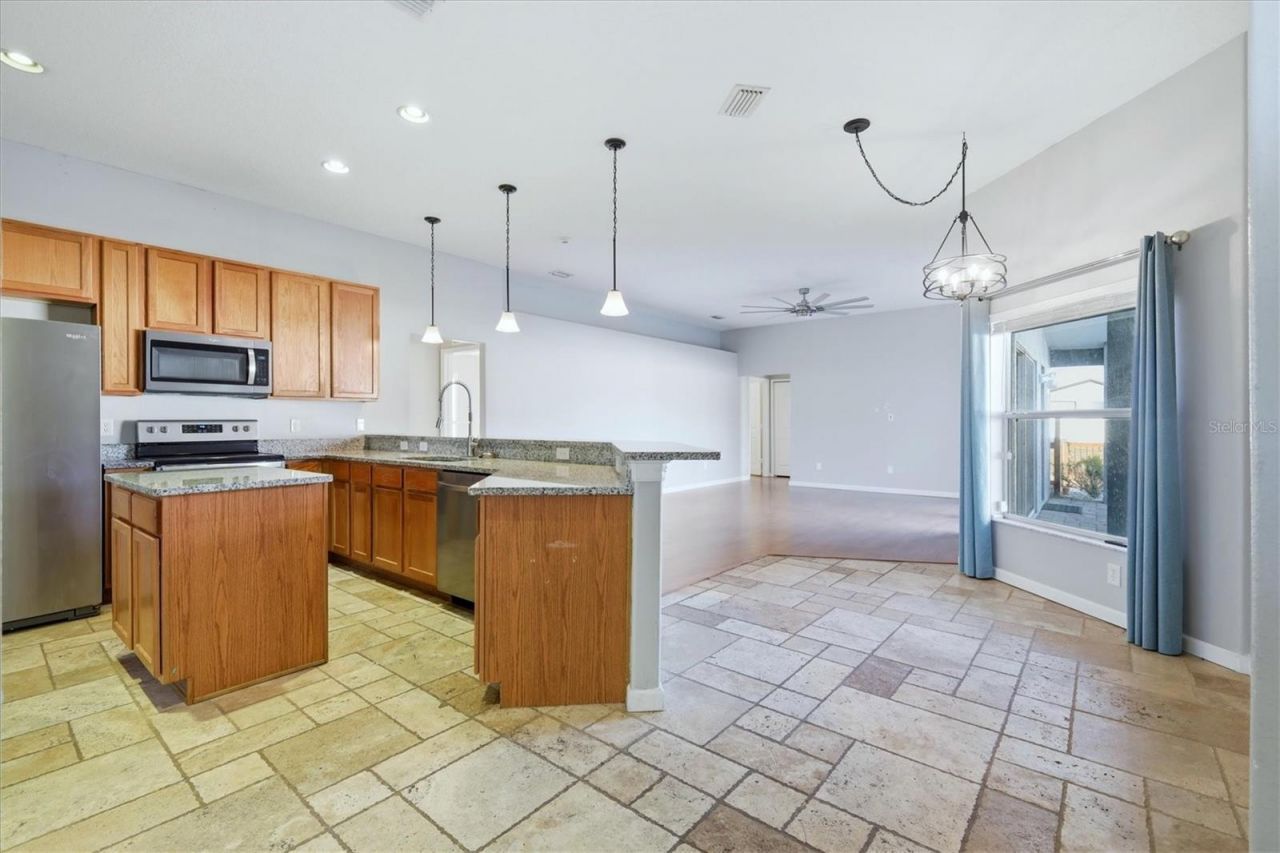 4324 Windmill Pointe Dr , Plant City, FL 33567 Photo