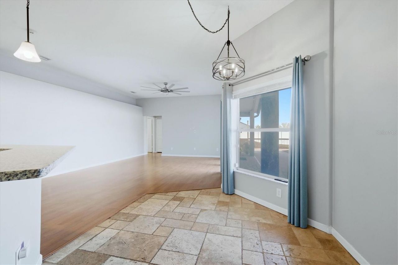 4324 Windmill Pointe Dr , Plant City, FL 33567 Photo