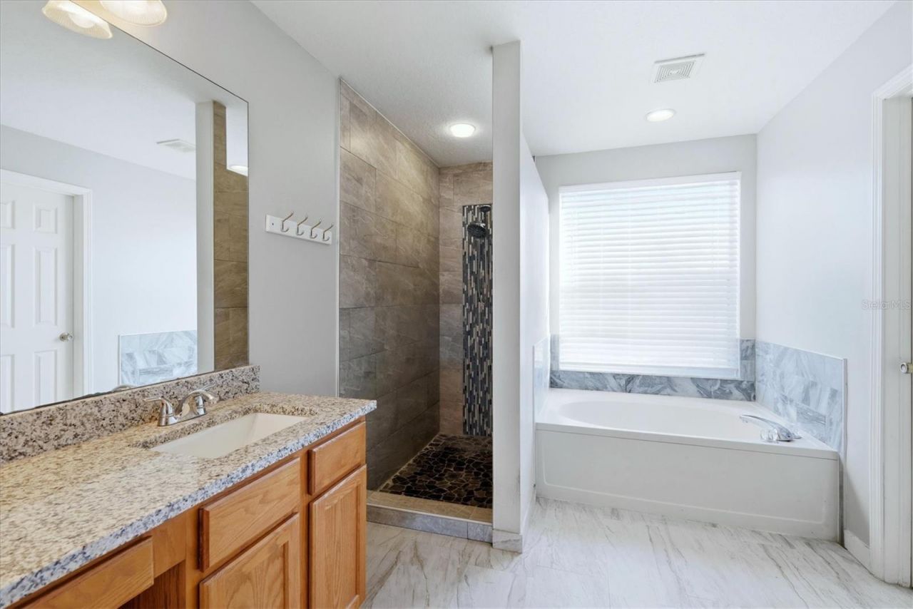 4324 Windmill Pointe Dr , Plant City, FL 33567 Photo