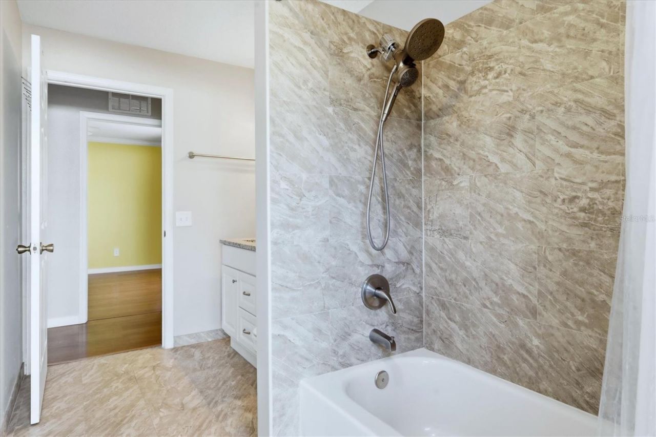 4324 Windmill Pointe Dr , Plant City, FL 33567 Photo