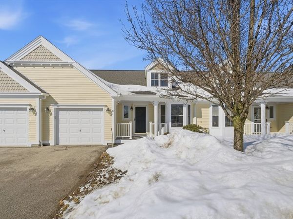 2 Strawberry Ln, Unit C, Hudson, MA 01749
