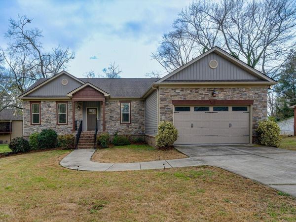 2322 Gale Lane, Chattanooga, TN 37421