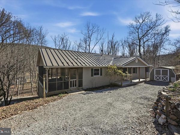 3 RUNNING WATERS WAY, GREAT CACAPON, WV 25422