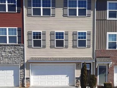 803 SCHOONER LANE, MECHANICSBURG, PA 17050