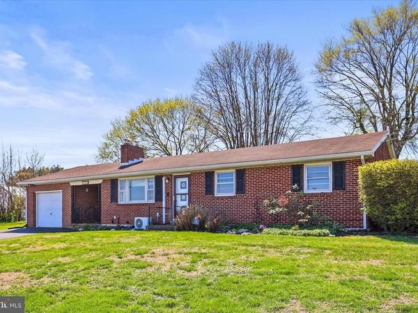 3530 E PROSPECT ROAD, YORK, PA 17402