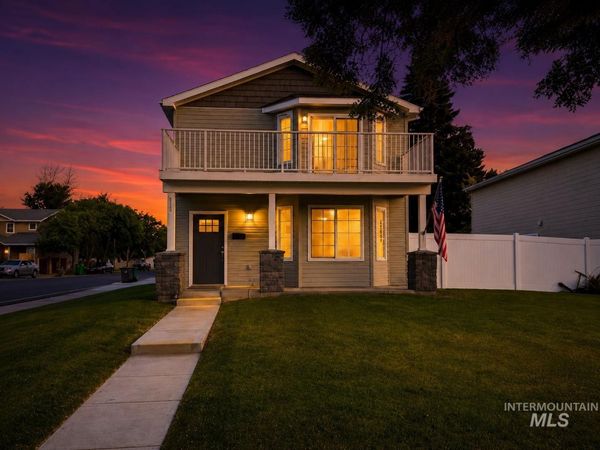 226 1st. Avenue, Lewiston, ID 83501
