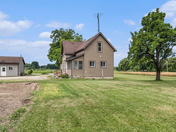 5818 US Highway 31, Free Soil, MI 49411