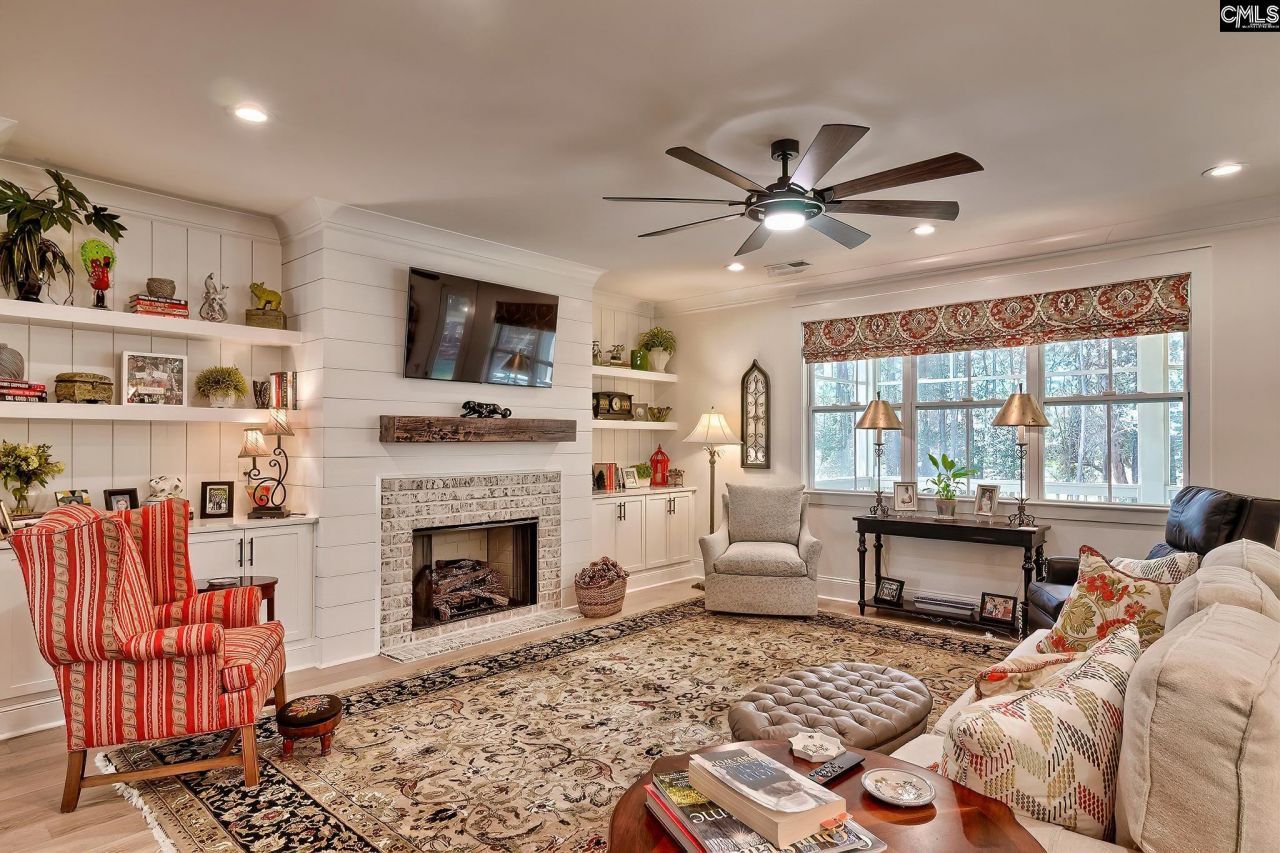 216 Clayborn Drive  Photo 13