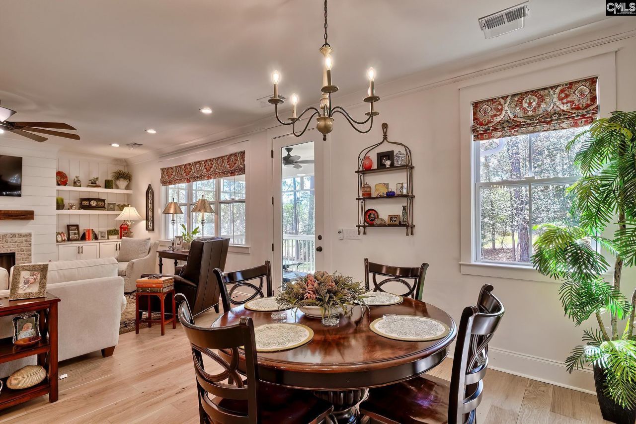 216 Clayborn Drive  Photo 16